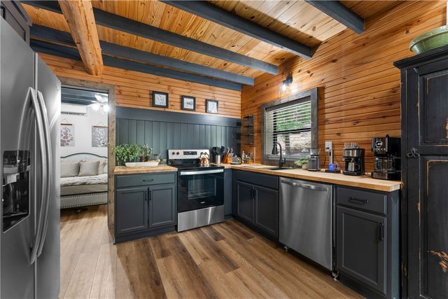 3931 Zack Road, Marshall, AR 72650