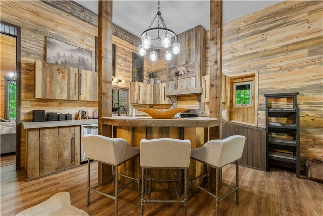 3931 Zack Road, Marshall, AR 72650
