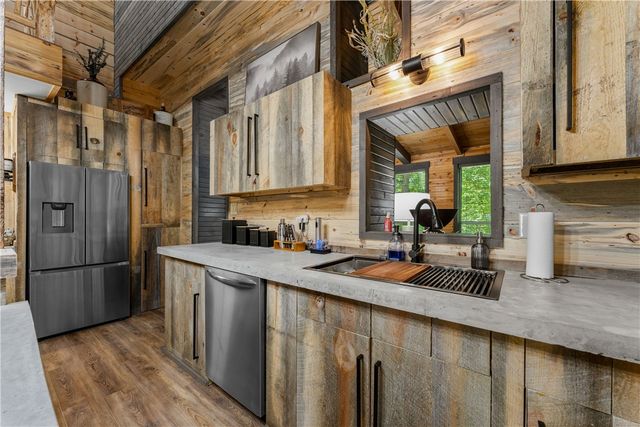 3931 Zack Road, Marshall, AR 72650