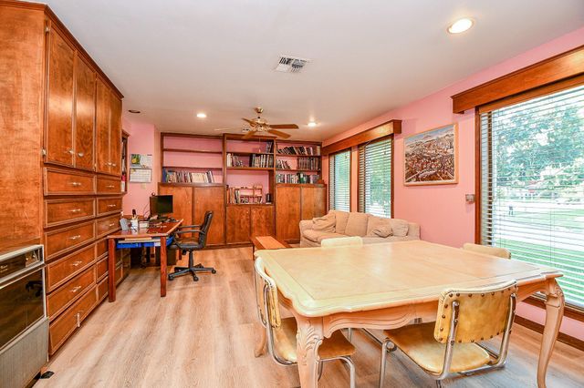 7703 Ludington Drive, Houston, TX 77071