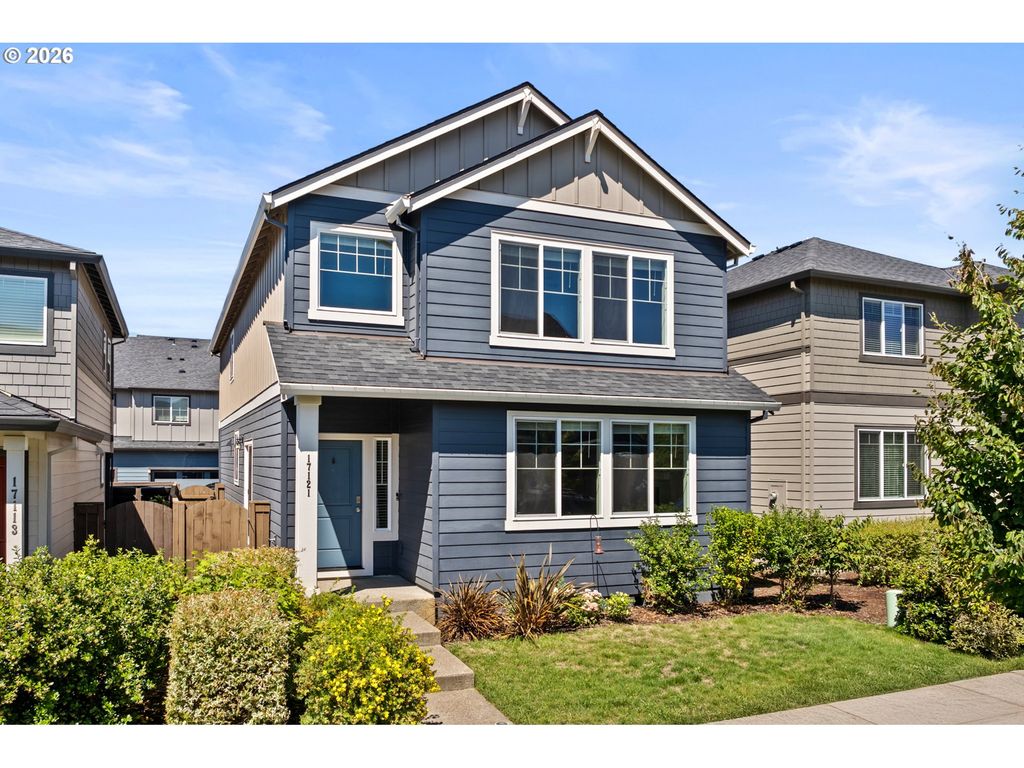 17121 Se CUYAHOGA Way, Happy Valley, OR 97086
