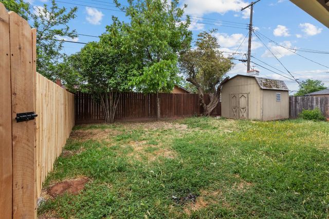 6457 Larry Way, North Highlands, CA 95660