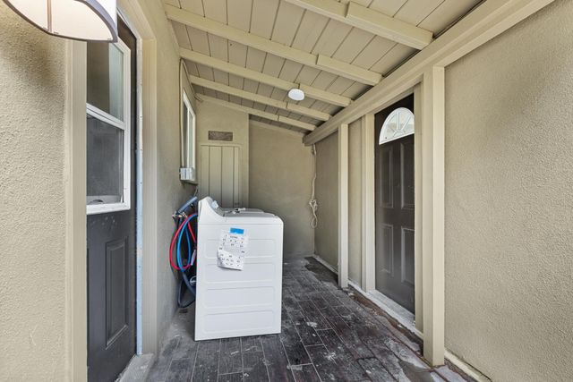 6457 Larry Way, North Highlands, CA 95660