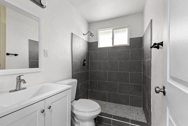 6457 Larry Way, North Highlands, CA 95660