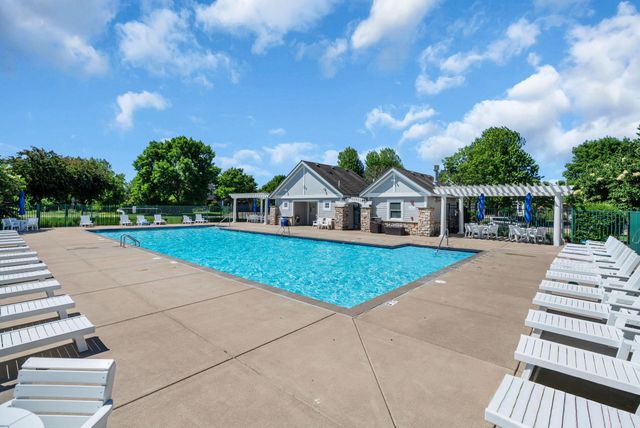 3407 Hazel Trail F, Woodbury, MN 55129