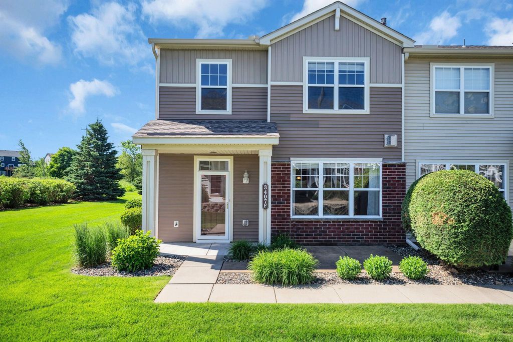 3407 Hazel Trail F, Woodbury, MN 55129