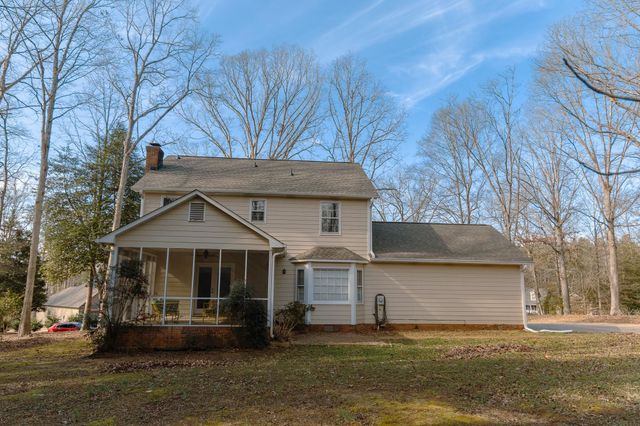 810 Somerset Place, Spartanburg, SC 29301