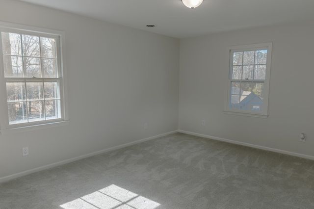 810 Somerset Place, Spartanburg, SC 29301