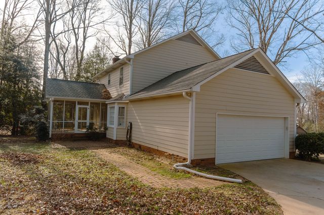 810 Somerset Place, Spartanburg, SC 29301