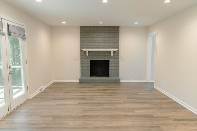 810 Somerset Place, Spartanburg, SC 29301