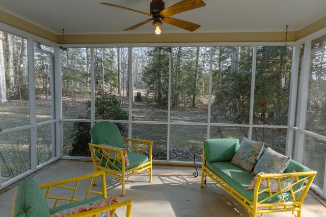 810 Somerset Place, Spartanburg, SC 29301