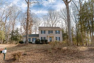 810 Somerset Place, Spartanburg, SC 29301