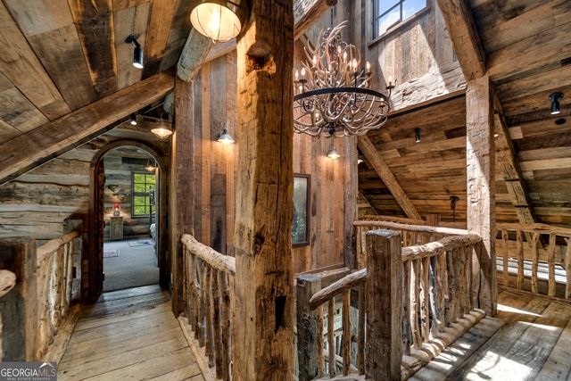 1 Burton Island, Tiger, GA 30576