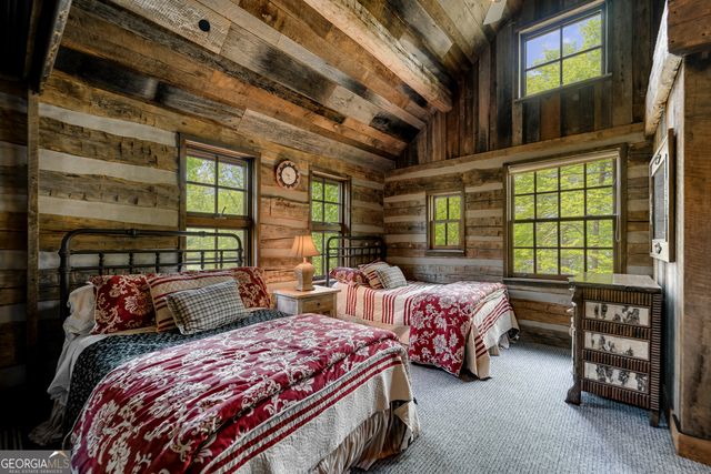 1 Burton Island, Tiger, GA 30576