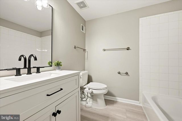 5211 PLEASURE COVE CT, Alexandria, VA 22315