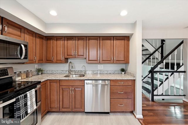 5211 PLEASURE COVE CT, Alexandria, VA 22315