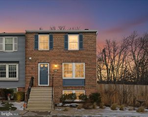 5211 PLEASURE COVE CT, Alexandria, VA 22315