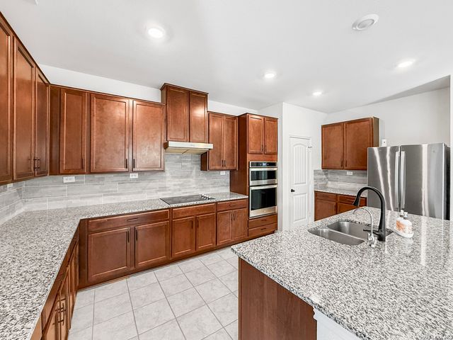 15026 TETHYS WAY, San Antonio, TX 78245