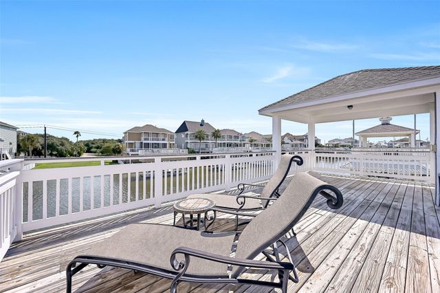 3323 Lanyard Place, Galveston, TX 77554