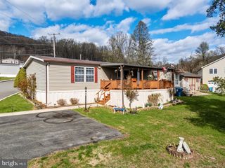 2461 ELIZABETH AVE #B-01, Temple, PA 19560