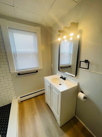 81 Richards Ave 3, North Attleboro, MA 02760