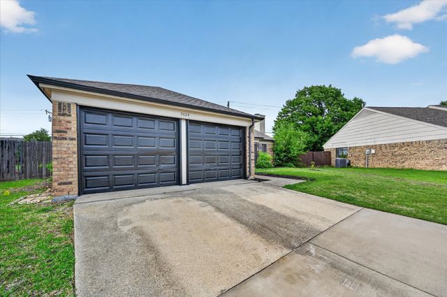 5424 Gregory Drive, Flower Mound, TX 75028