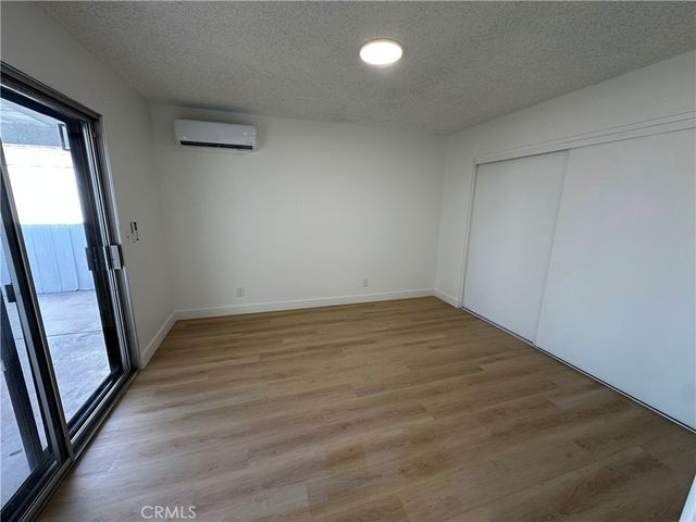 11861 10th, Hesperia, CA 92345