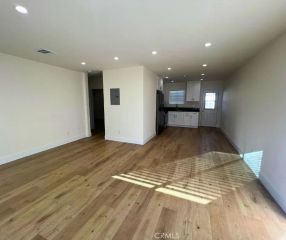6705 Denny Ave, North Hollywood, CA 91606