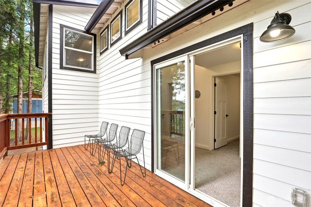 210 E Panorama Drive, Shelton, WA 98584
