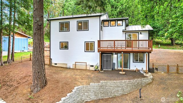 210 E Panorama Drive, Shelton, WA 98584