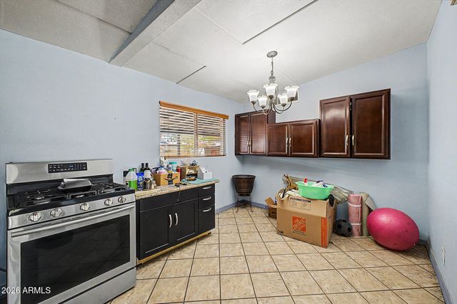 3201 W BETHANY HOME Road, Phoenix, AZ 85017