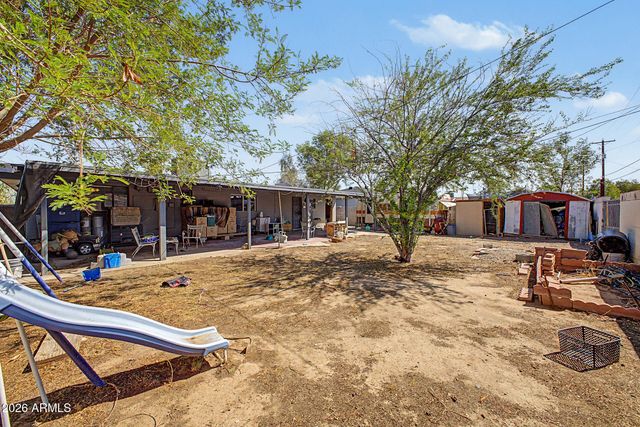 3201 W BETHANY HOME Road, Phoenix, AZ 85017