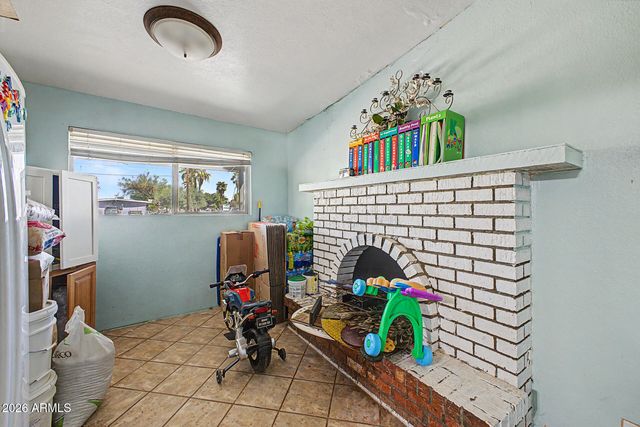3201 W BETHANY HOME Road, Phoenix, AZ 85017