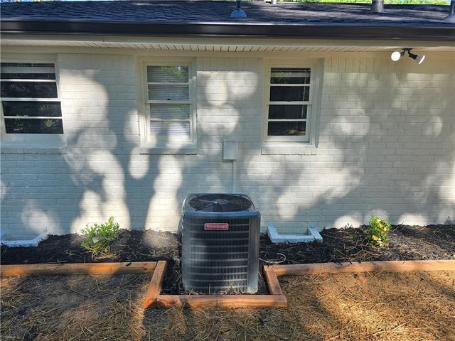 3325 Commodore Drive, Powder Springs, GA 30127
