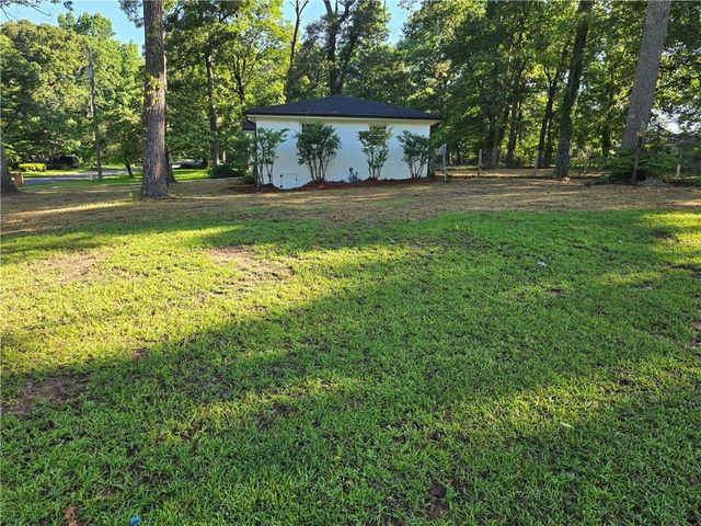 3325 Commodore Drive, Powder Springs, GA 30127