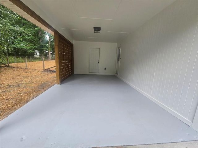 3325 Commodore Drive, Powder Springs, GA 30127