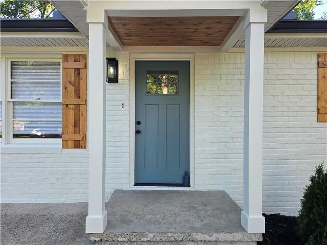 3325 Commodore Drive, Powder Springs, GA 30127
