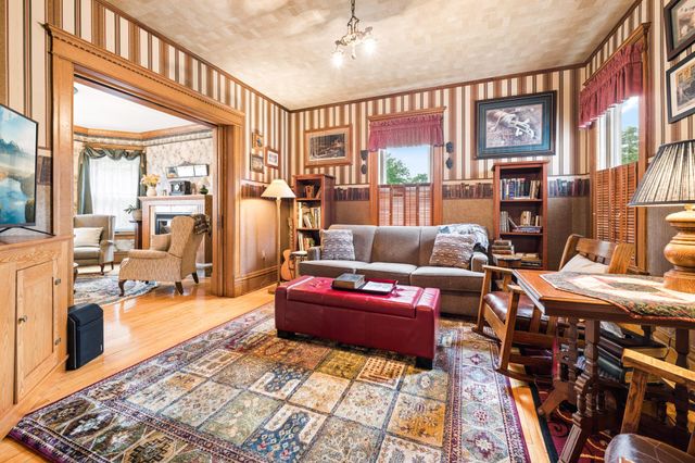 312 7th Avenue S, Princeton, MN 55371
