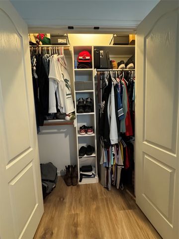 511 Emma Street, Grandview, TX 76050