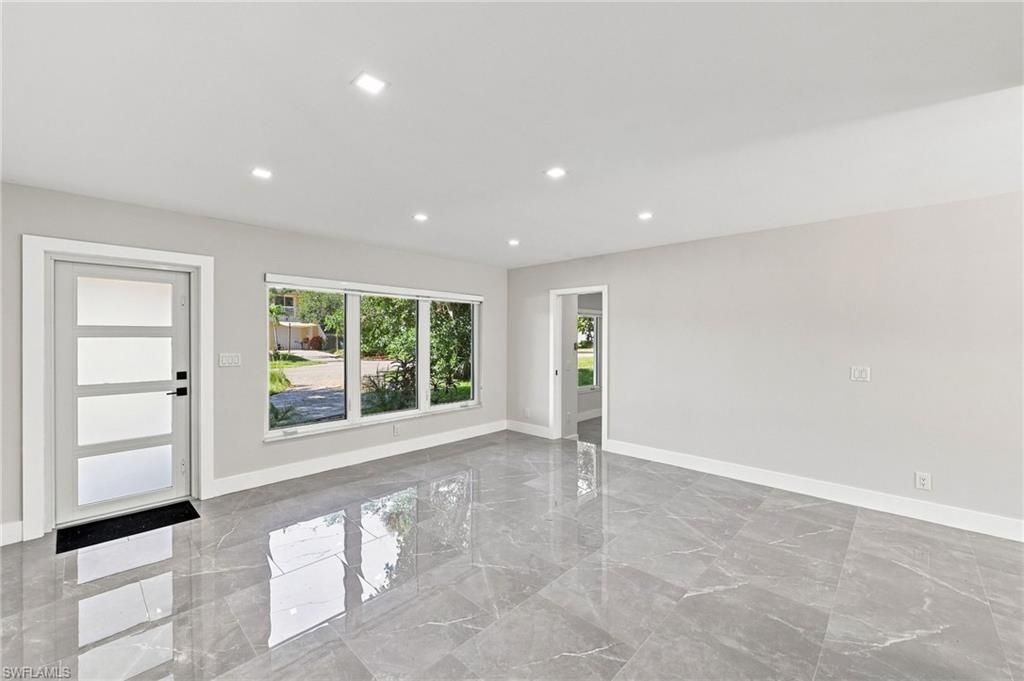47 River CT, NAPLES, FL 34110 — photo 4