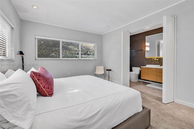 420 NE 87th St, El Portal, FL 33138