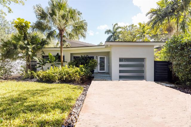 420 NE 87th St, El Portal, FL 33138