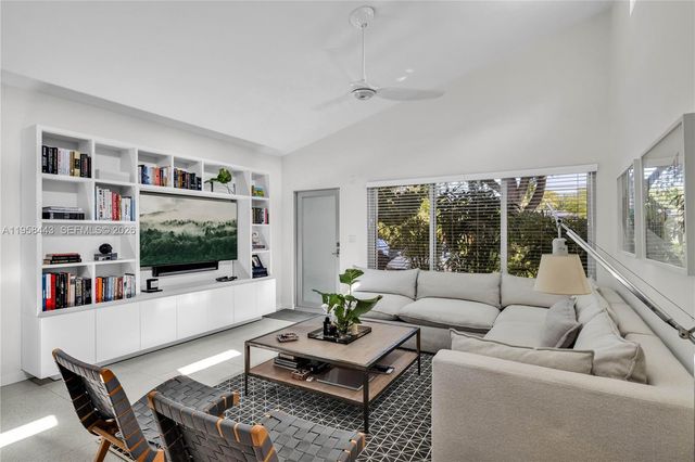 420 NE 87th St, El Portal, FL 33138