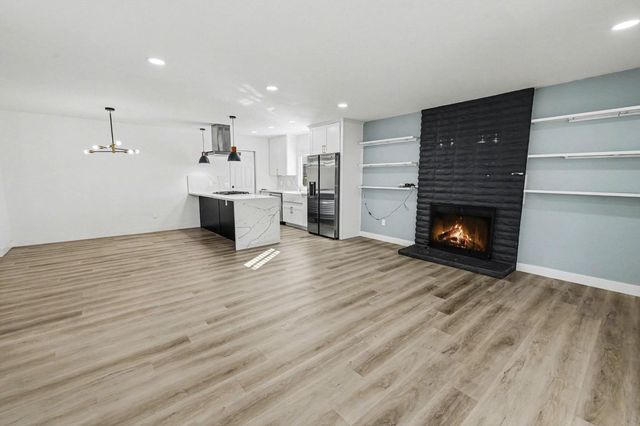 201 Dorothy Court, Escondido, CA 92027