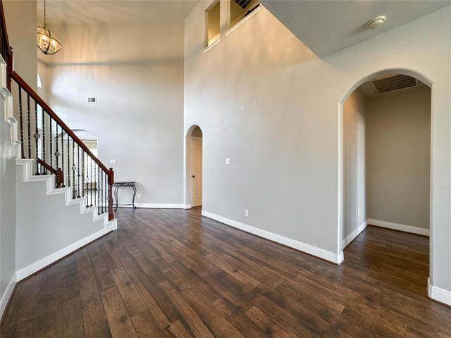 12805 Flat Creek Drive, Pearland, TX 77584