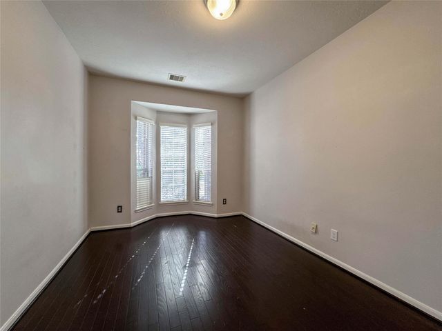 12805 Flat Creek Drive, Pearland, TX 77584