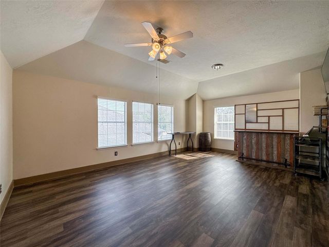 12805 Flat Creek Drive, Pearland, TX 77584