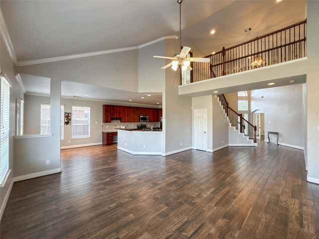 12805 Flat Creek Drive, Pearland, TX 77584