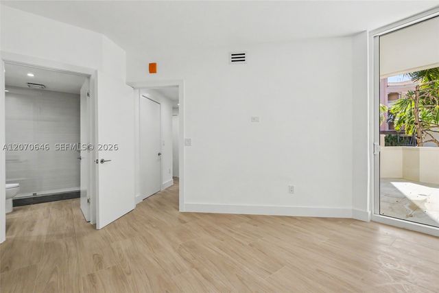 731 Crandon Blvd 208, Key Biscayne, FL 33149