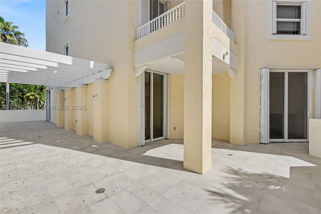 731 Crandon Blvd 208, Key Biscayne, FL 33149
